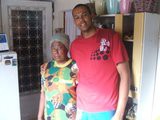 MAE DONA MARIA E IRMAO DO MISSIONARIO 